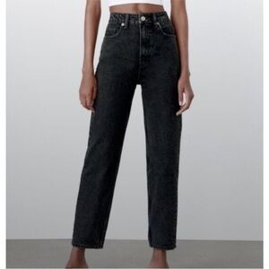 Zara Women’s Black Acid Wash Straight Leg Jeans